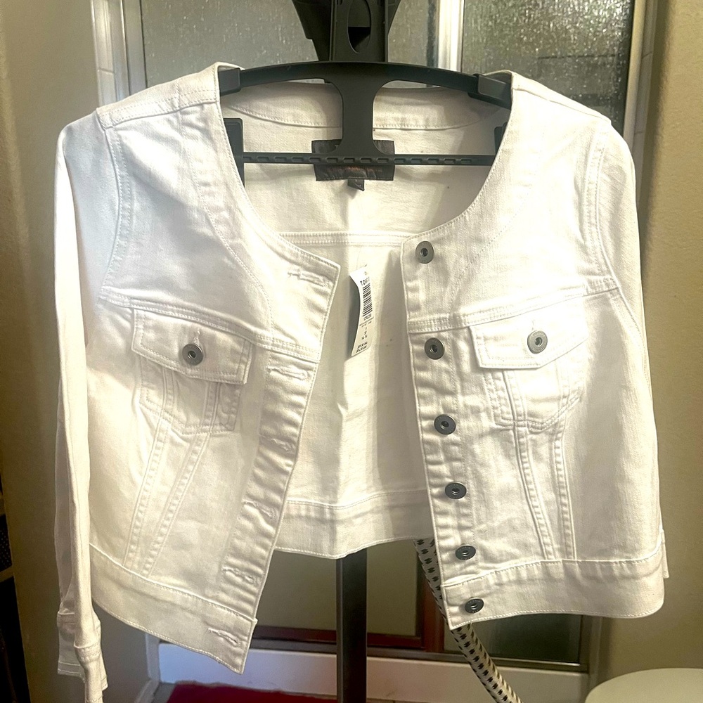 NWT Torrid Collarless Jean Jacket